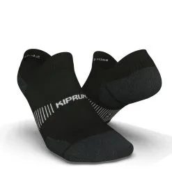 KIPRUN Calcetines Running RUN900 Negro Finos Invisibles Ecodiseño