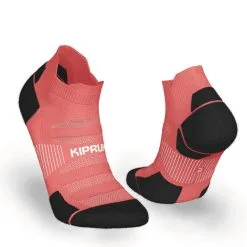 KIPRUN Calcetines Running RUN900 Negro Finos Invisibles Ecodiseño -tienda de material de boxeo calcetines running run900 rosa finos invisibles