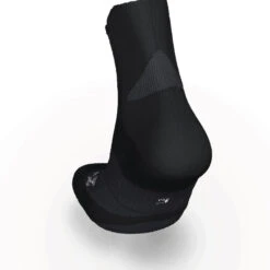 CALCETINES RUNNING RUN900 GRUESOS STRAP NEGROS -tienda de material de boxeo calcetines running run900 gruesos strap negros 4