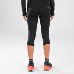 Leggings Mallas Trail Running Piratas Mujer Emboss Negro -tienda de material de boxeo leggings mallas trail running piratas mujer emboss negro 3