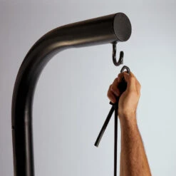 Soporte Para Saco De Boxeo Autosujeción Outshock 900 Lastrable Y Polivalente -tienda de material de boxeo soporte para saco de boxeo autosujecion outshock 900 lastrable y polivalente 4